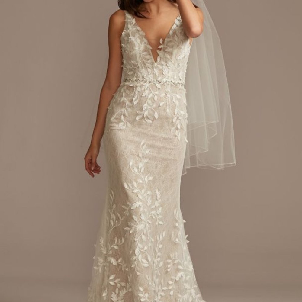 Brand new wedding dress